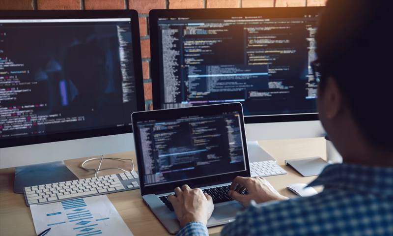 数据科学选型：R与Python如何赋能芦溪县网站建设？